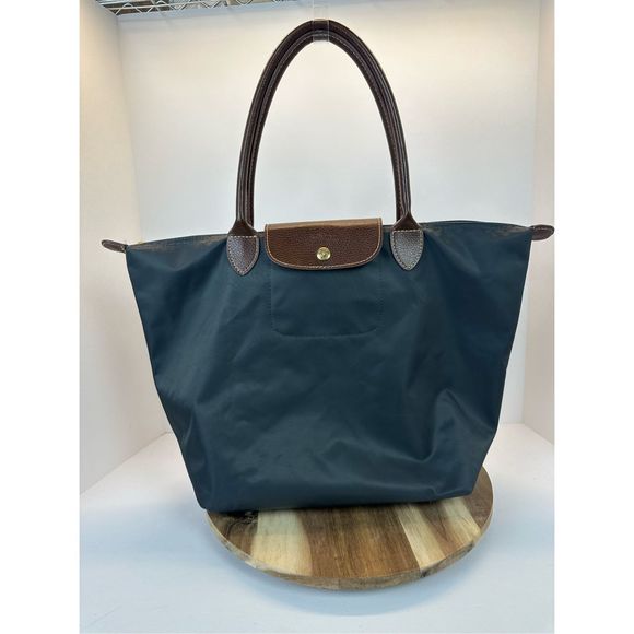 Longchamp Handbags - Longchamp Modele Depose Le Pliage Tote Bag Black Purse